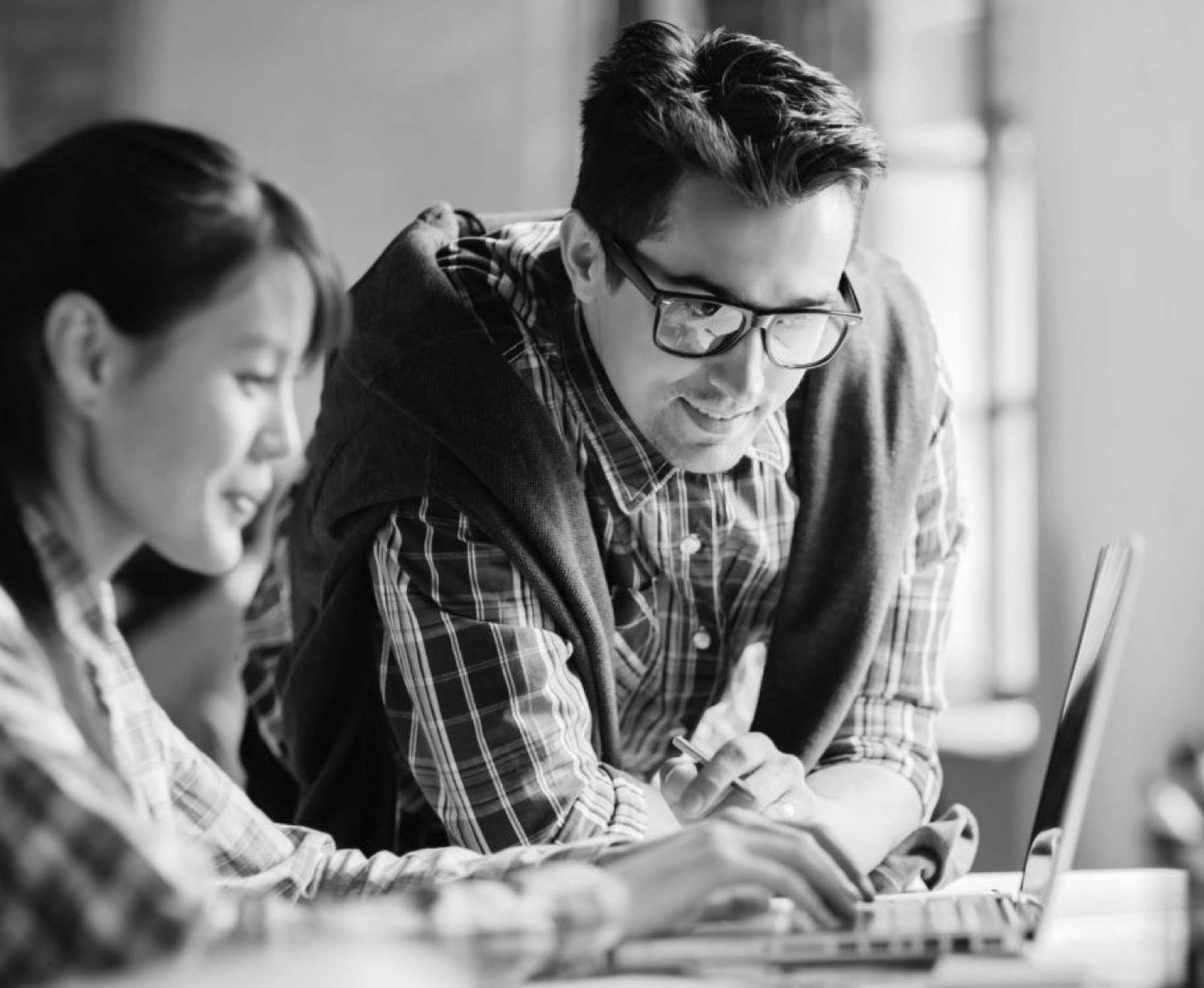 STUDIO FIVE - Experienced AI Web Design Team