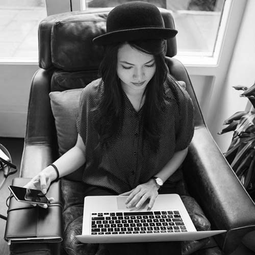 STUDIO FIVE - Experienced AI Web Design Team: Content Creators