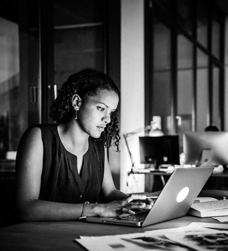 STUDIO FIVE - We are a multinational AI web design agency