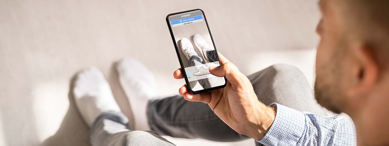 STUDIO FIVE - Current Trends in Mobile UX Design