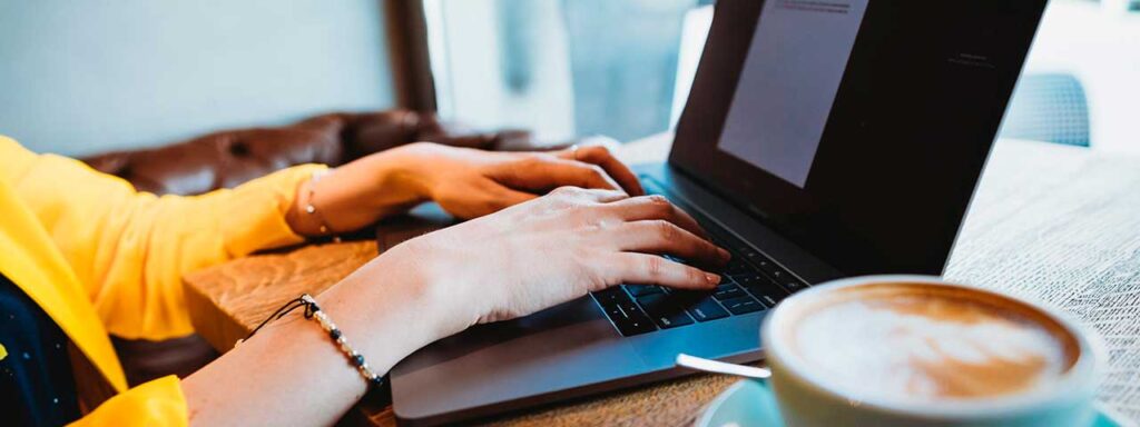 STUDIO FIVE - Writing compelling product descriptions that sell: Don't write for search engines (But do!)