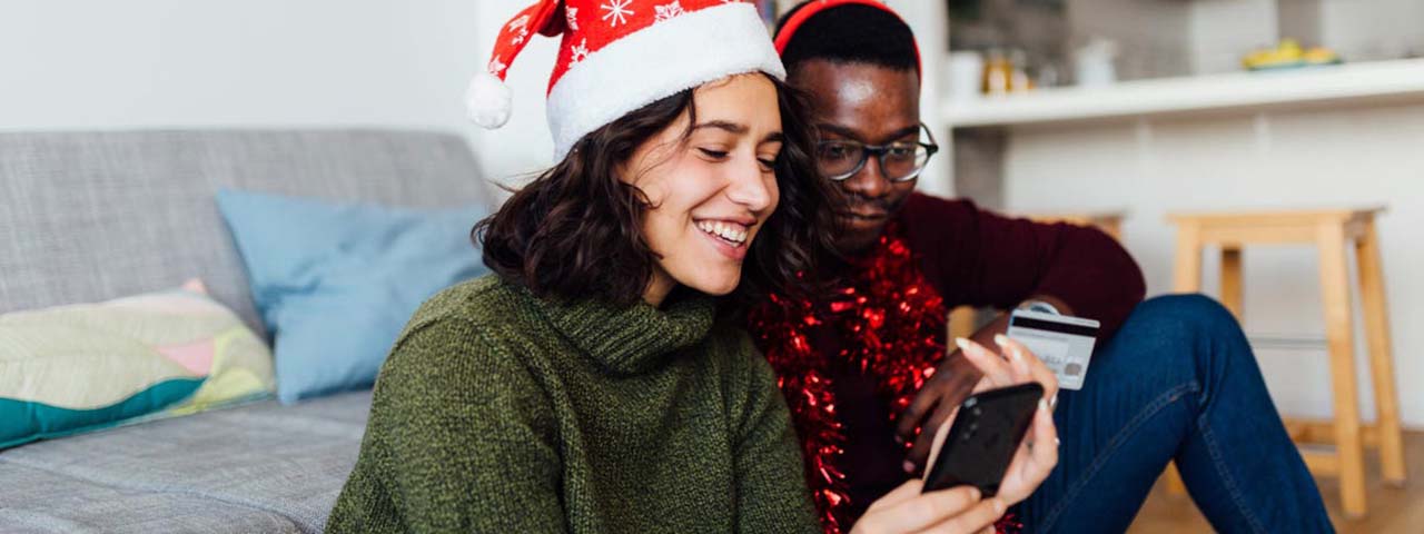 STUDIO FIVE - Optimizing Your E-Commerce Website for Holiday Shoppers: Prepare for Mobile Shoppers