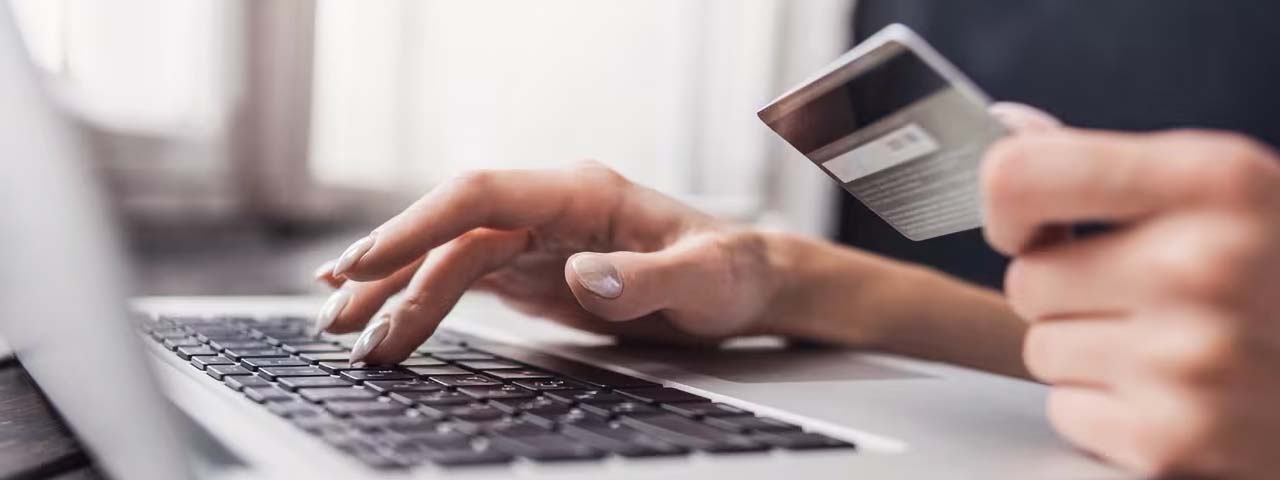 STUDIO FIVE - How to Benefit from effective e-commerce solutions