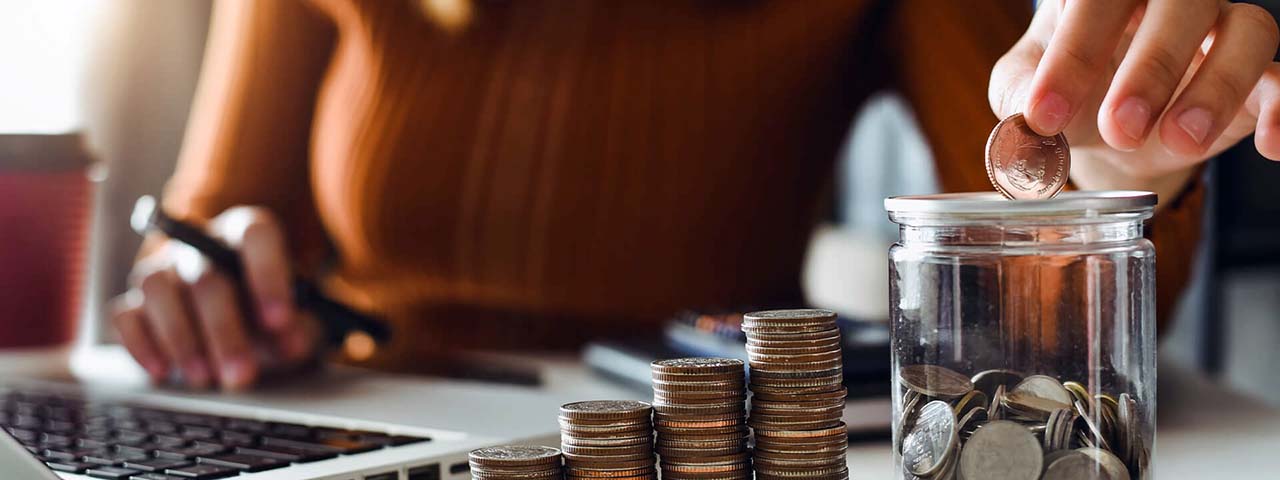 STUDIO FIVE - AI vs Human Web Design: Cost Implications