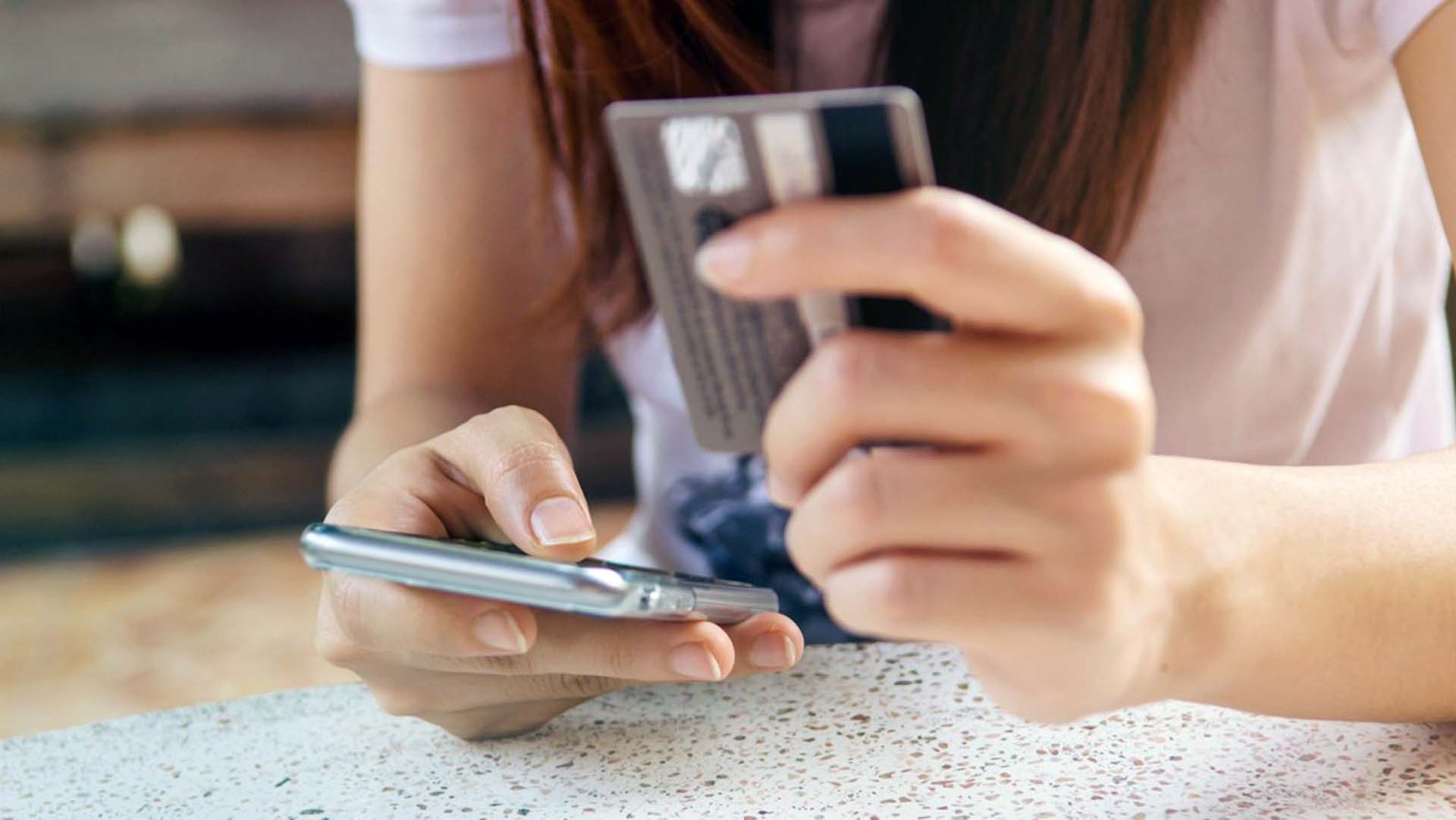 STUDIO FIVE - How to Increase E-Commerce Traffic