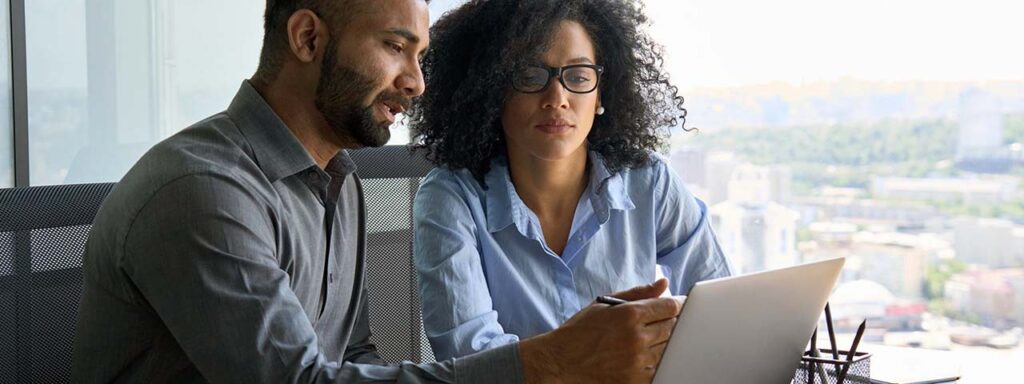 STUDIO FIVE - AI Website Builders Business Impact Analysis